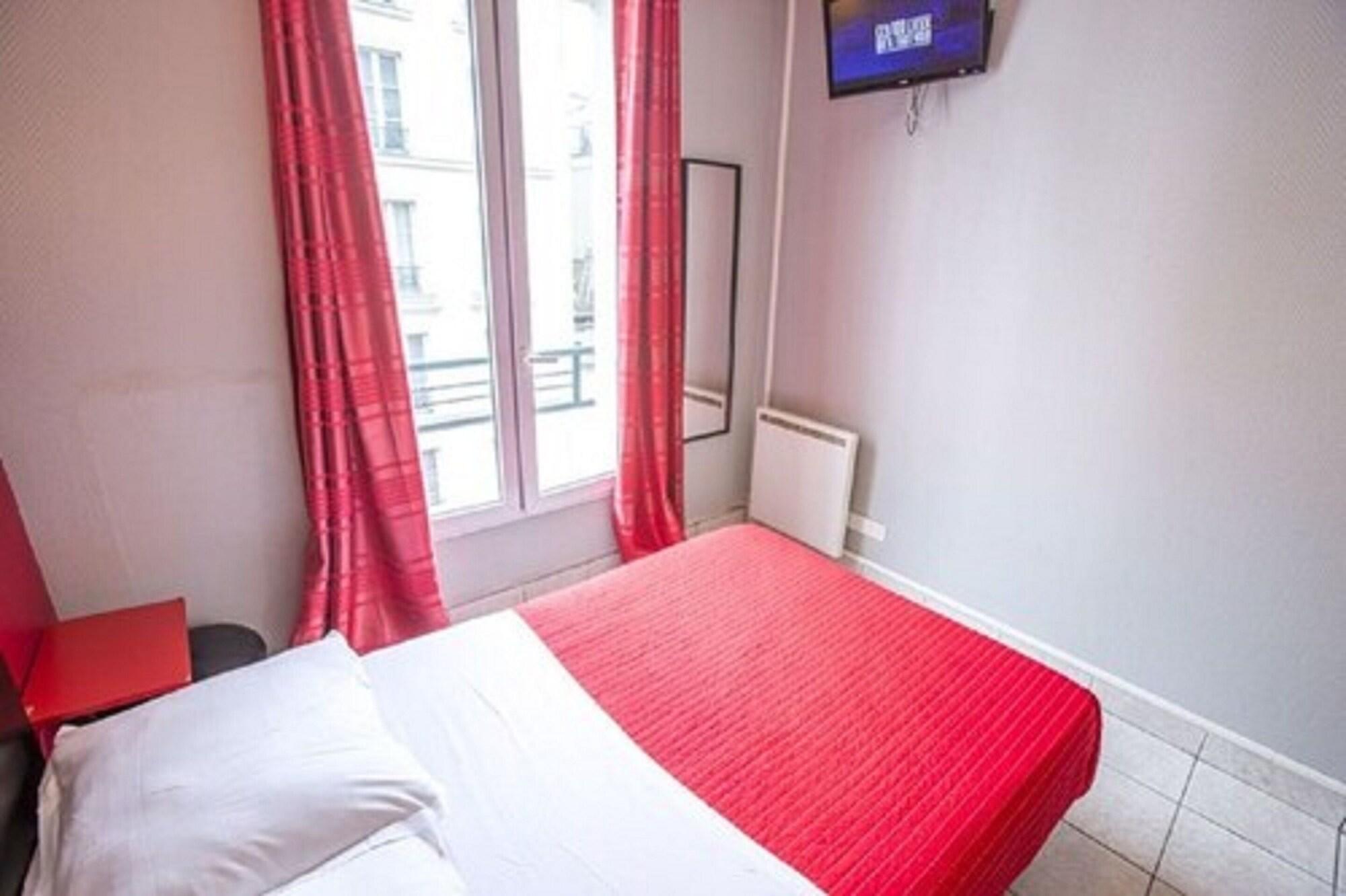 Hipotel Paris Montmartre Gare Du Nord Exterior photo